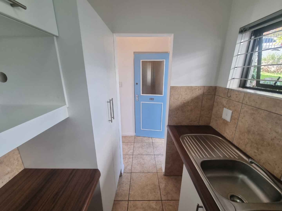 0 Bedroom Property for Sale in Sea Point Western Cape